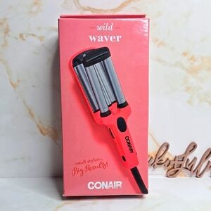 Conair Mini Waver; Perfect for On-The-Go Styling New In Box